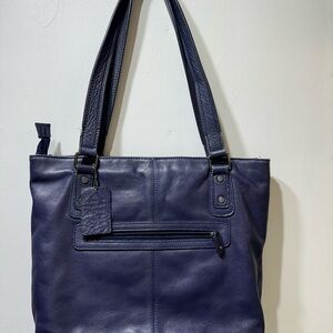Dolce Vita Classic Navy Leather Tote Handbag - Women's Shoulder Bag